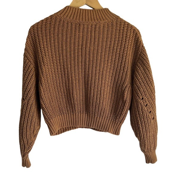 BP Size XS Traveling Stitch Mock Neck Balloon Sleeve Cropped‎ Sweater Tan - Picture 4 of 8